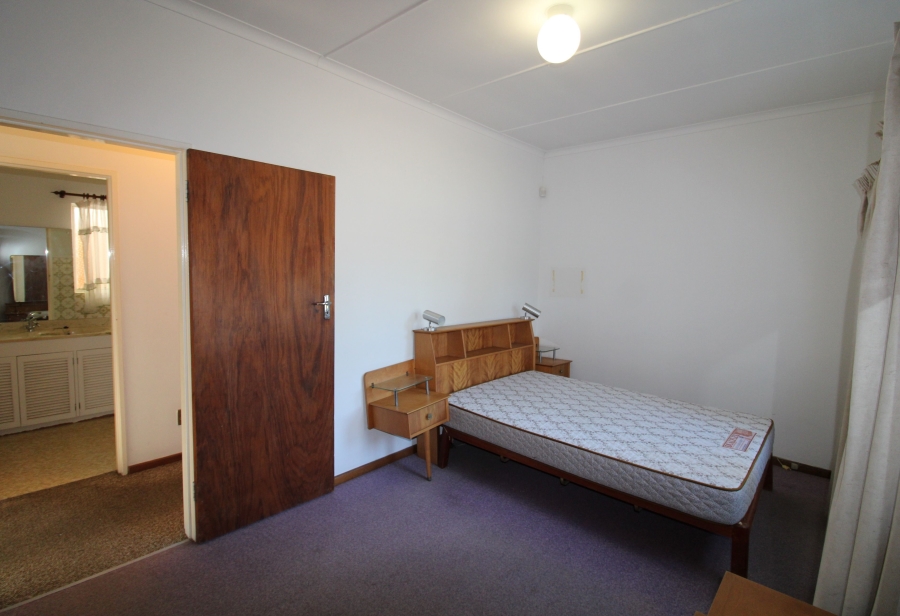 To Let 3 Bedroom Property for Rent in Lochnerhof Western Cape